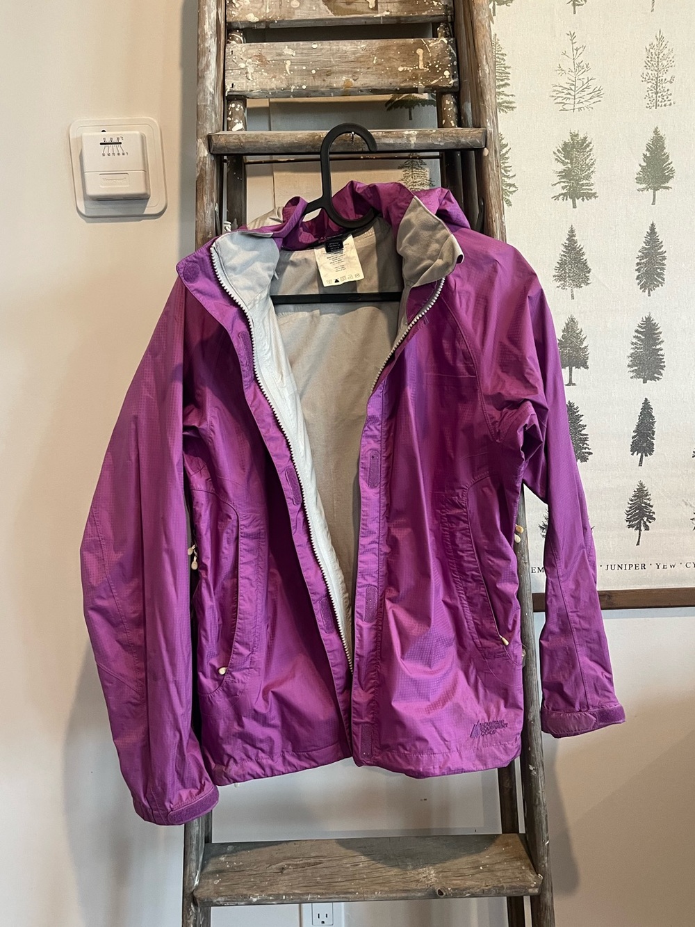 MEC | Hooded Rain Jacket